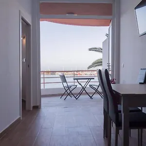 Apartment Paseo Maritimo, Cristianos Over The Sea Free Wifi