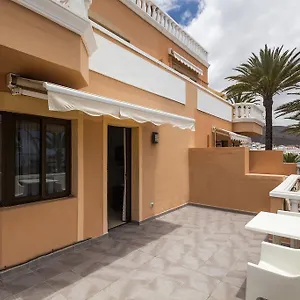  Apartment Trg